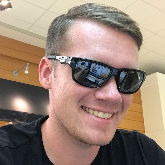 Meet your Posher, Steven - Picture 1 of 1